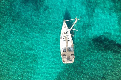 Miete Segelboot Beneteau Oceania 473 Gaios