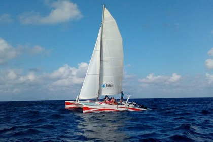 Location Catamaran Ukelele Catamaran 36 Fornells
