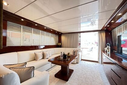 Charter Motor yacht San Lorenzo 62 Antibes