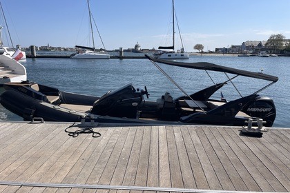 Rental RIB Master Master 699 Lorient