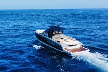 Charter Motorboat INVICTUS ASCHENEZ INVICTUS 370 GT Mandelieu-La Napoule