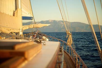 Charter Gulet Daily & wwekend cruises tolos spetses Wooden 95/22 Nafplion