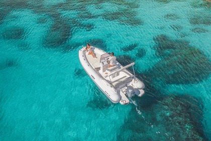 Location Bateau à moteur Salpa soleil 20 Cagliari