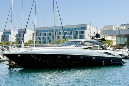 Charter Motorboat Sunseeker 68 Predator Vilamoura