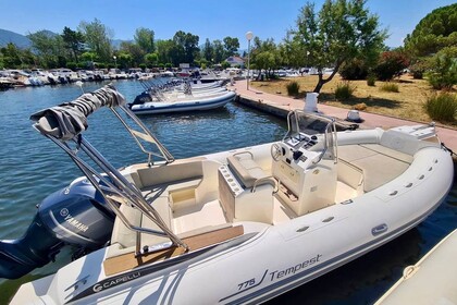 Alquiler Neumática Cantieri CAPELLI 775 Hyères