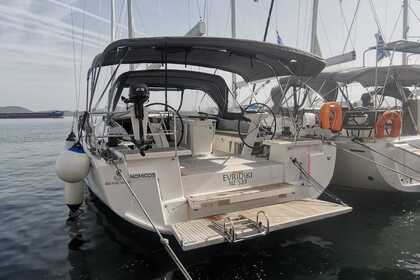 Charter Sailboat Beneteau Oceanis 46.1 Laurium