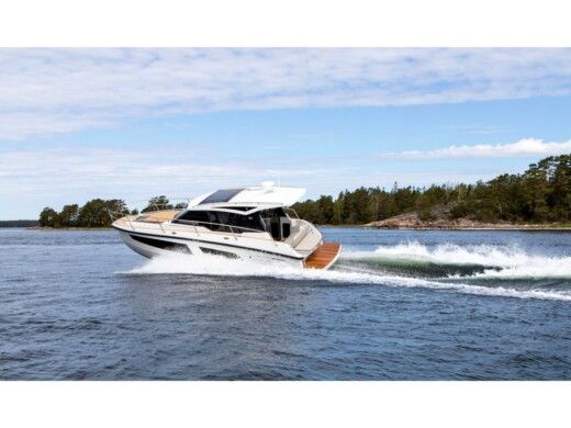 Motorboat  Grandezza 30 OC Boat design plan