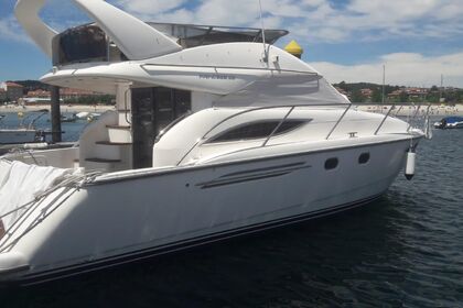 Hire Motorboat Princess 38 Sanxenxo