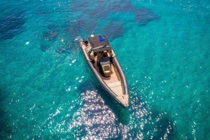 Location Semi-rigide Fost MATRIX 12m Suzuki (duoprop) Milos Milos