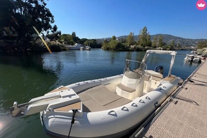 Alquiler Neumática Capelli Capelli Tempest 700 Golfe Juan