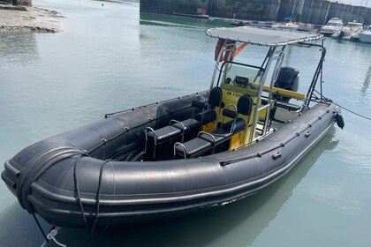 Location Semi-rigide Valiant Dr 750 Lézardrieux