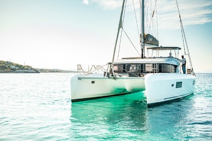 Hire Catamaran LAGOON 42 Athens