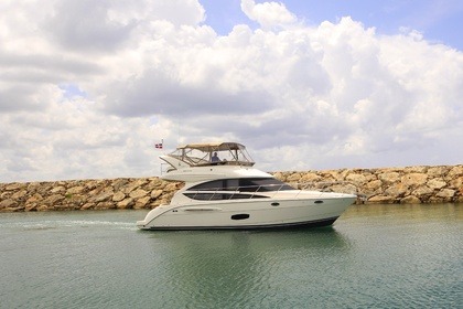 Rental Motorboat MERIDIAN 42 La Romana