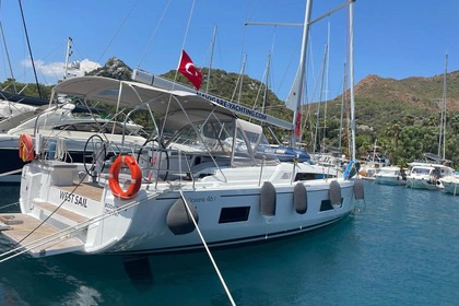 Verhuur Zeilboot Bénéteau Oceanis 46.1 - 4 cab. Marmaris
