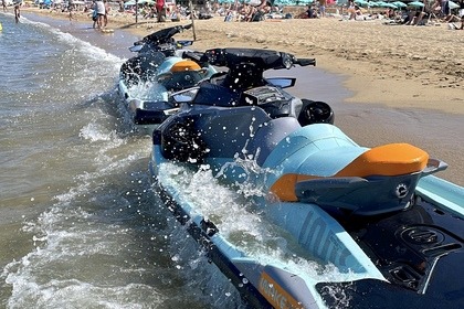 Location Jet-ski Seadoo Wake Pro 230 Cv Saint-Tropez