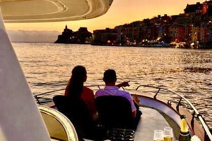 Miete Motorboot The Best Sunset In 5 terre La Spezia