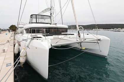 Hire Catamaran  Lagoon 51- 6 cab Sukošan