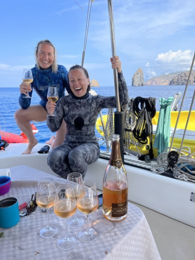 Milazzo Catamaran LAGOON 380 MIRAGUA alt tag text