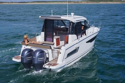 Rental Motorboat Jeanneau Merry Fisher 895 La Trinité-sur-Mer