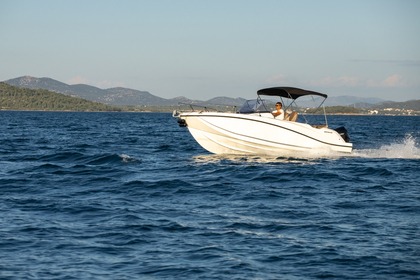 Hire Motorboat Quicksilver Activ 675 Open Murter