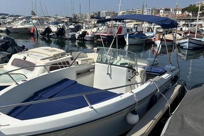 Location Bateau à moteur Jeanneau Cap Camarat 575 Cannes