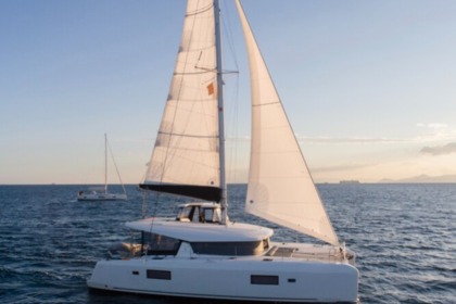 Hire Catamaran Lagoon 42 Athens
