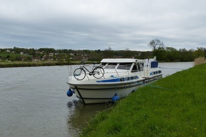 Location Péniche Custom Tarpon 42 (Luzech) Luzech