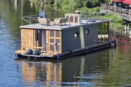 Noleggio Houseboat RIVO SP.ZO.O.KRS 0000739680 Campi 460 Berlino