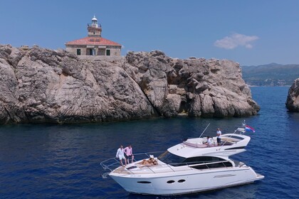Charter Motor yacht Princess F43 Dubrovnik
