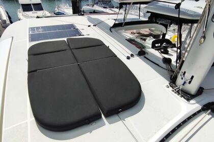 Location Catamaran Lagoon-Bénéteau Lagoon 42 - 4 + 2 cab. Le Marin