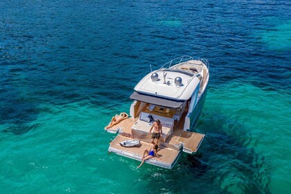 Verhuur Motorboot Jeanneau DB 37 Capri