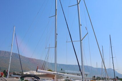 Rental Sailboat Bavaria Yachtbau Bavaria Cruiser 46 - 4 cab. Brač