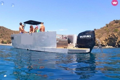 Location Bateau à moteur Bravaboats BA75 Roses