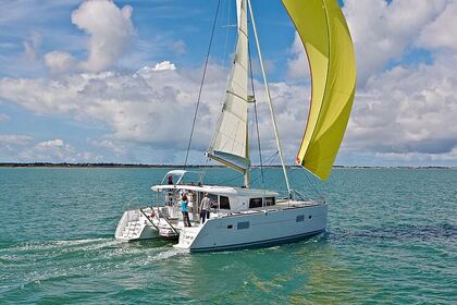Location Catamaran Lagoon-Bénéteau Lagoon 400 S2 - 4 + 2 cab. Marina Zenta