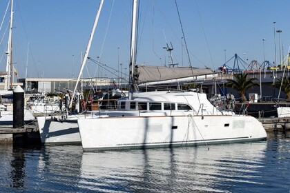 Hyra båt Katamaran Lagoon 380 Ibiza