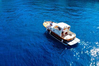 Hire Motorboat Maresca Sparviero 9,60 Sorrento