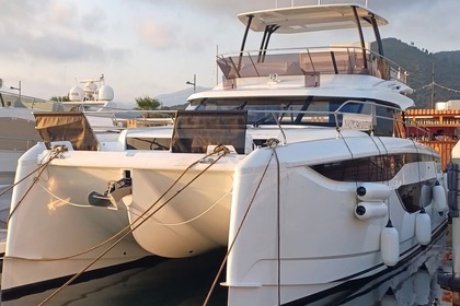 Чартер Моторная яхта Prestige Prestige M48 Салерно