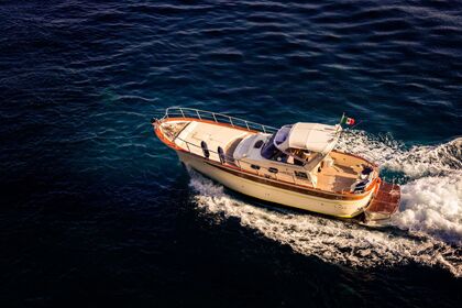 Czarter Łódź motorowa Fratelli Aprea 32 Hard Top Positano