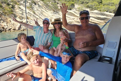 Hire Motorboat Jeanneau Merry Fisher 1095 fly Bandol