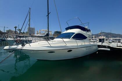 Hire Motorboat Astinor 34 cruiser Fuengirola