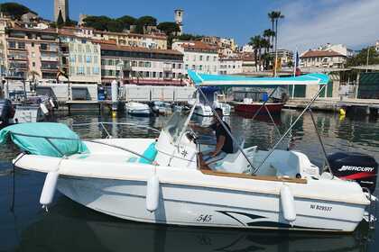 Charter Motorboat Jeanneau Cap Camarat 545 Cannes