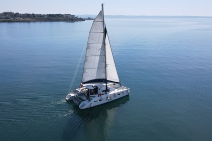 Verhuur Catamaran Fountaine Pajot Lavezzi 40 Neos Marmaras