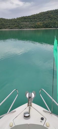 Lac de Vouglans Motorboat Quicksilver 635 alt tag text