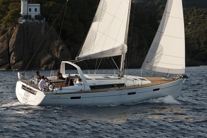 Charter Sailboat Beneteau Oceanis 45 - 4 cab. Lefkada