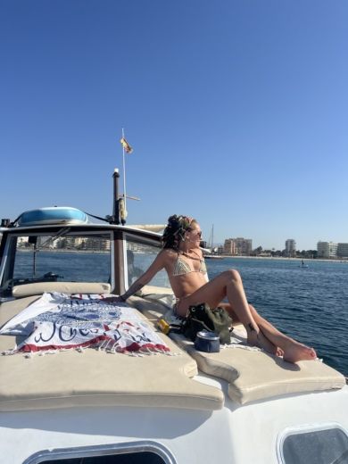 Can Pastilla Motorboat Llaüt de madera Artesanal alt tag text