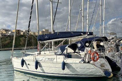 Charter Sailboat Jeanneau Sun Odyssey 32i legende Favignana