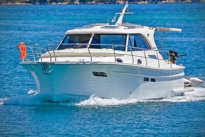 Location Bateau à moteur  ADRIANA 36 BT (21) Croatie