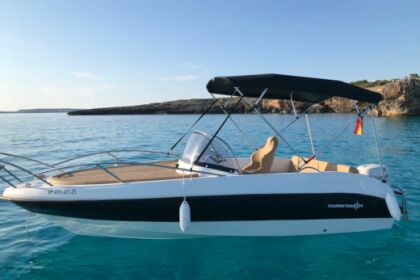 Alquiler Lancha Marion 560 Sundeck Menorca
