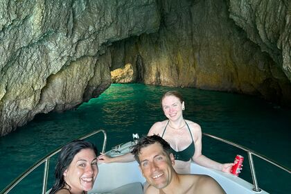 Charter Motorboat Salento Marine Élite 19S Positano