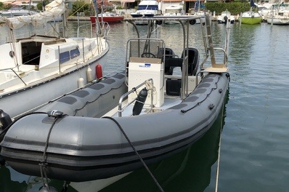 Czarter Ponton RIB Valiant Dr 750 Le Grau-du-Roi